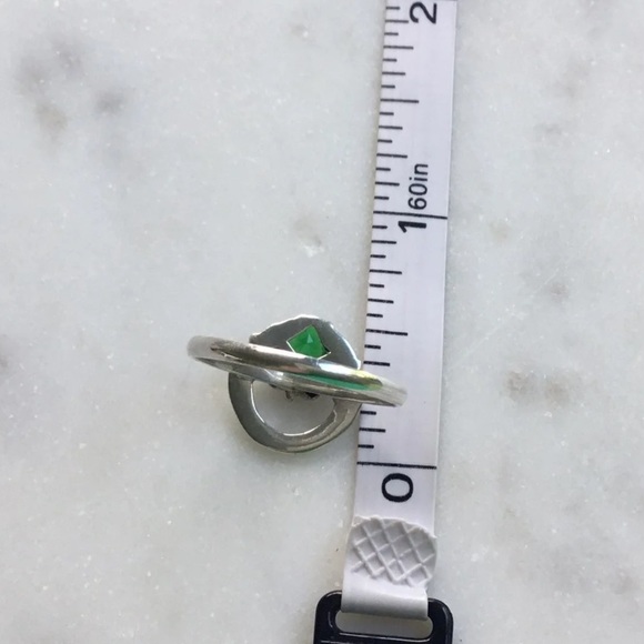 Sale $12 Firm! Sterling Claddagh Ring W/Synthetic Emerald - Picture 14 of 16